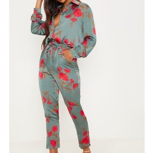 Floral Top and Bottom in Green and Red